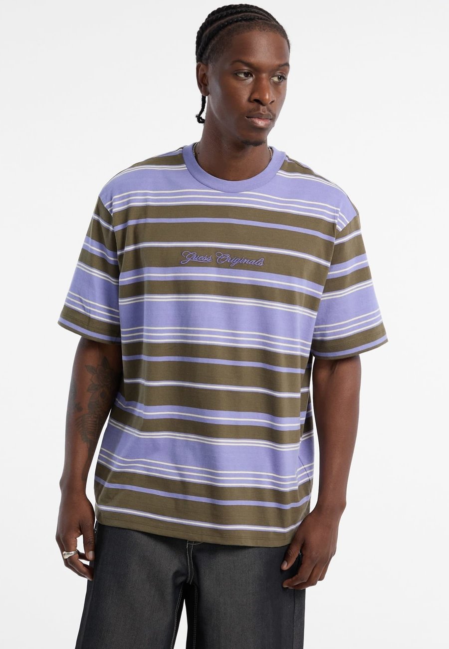 Футболка Guess Print T-shirt, Mehrfarbe Rose/Light Pink, Розовый, Футболка Guess Print T-shirt, Mehrfarbe Rose/Light Pink
Футболка Guess Print T-shirt, Mehrfarbe Rose/Light Pink, Розовый, Футболка Guess Print T-shirt, Mehrfarbe Rose/Light Pink