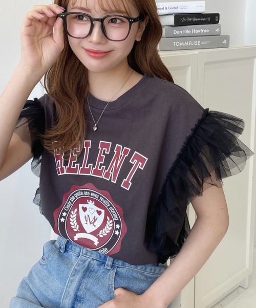 Футболка с оборками из тюля, принт в университетском стиле Moment+, угольно-серый
Футболка с оборками из тюля, принт в университетском стиле Moment+, угольно-серый