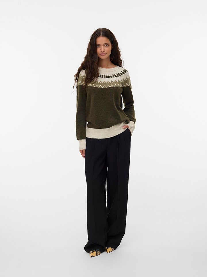 Свитер цвета хаки Vero Moda
Свитер цвета хаки Vero Moda