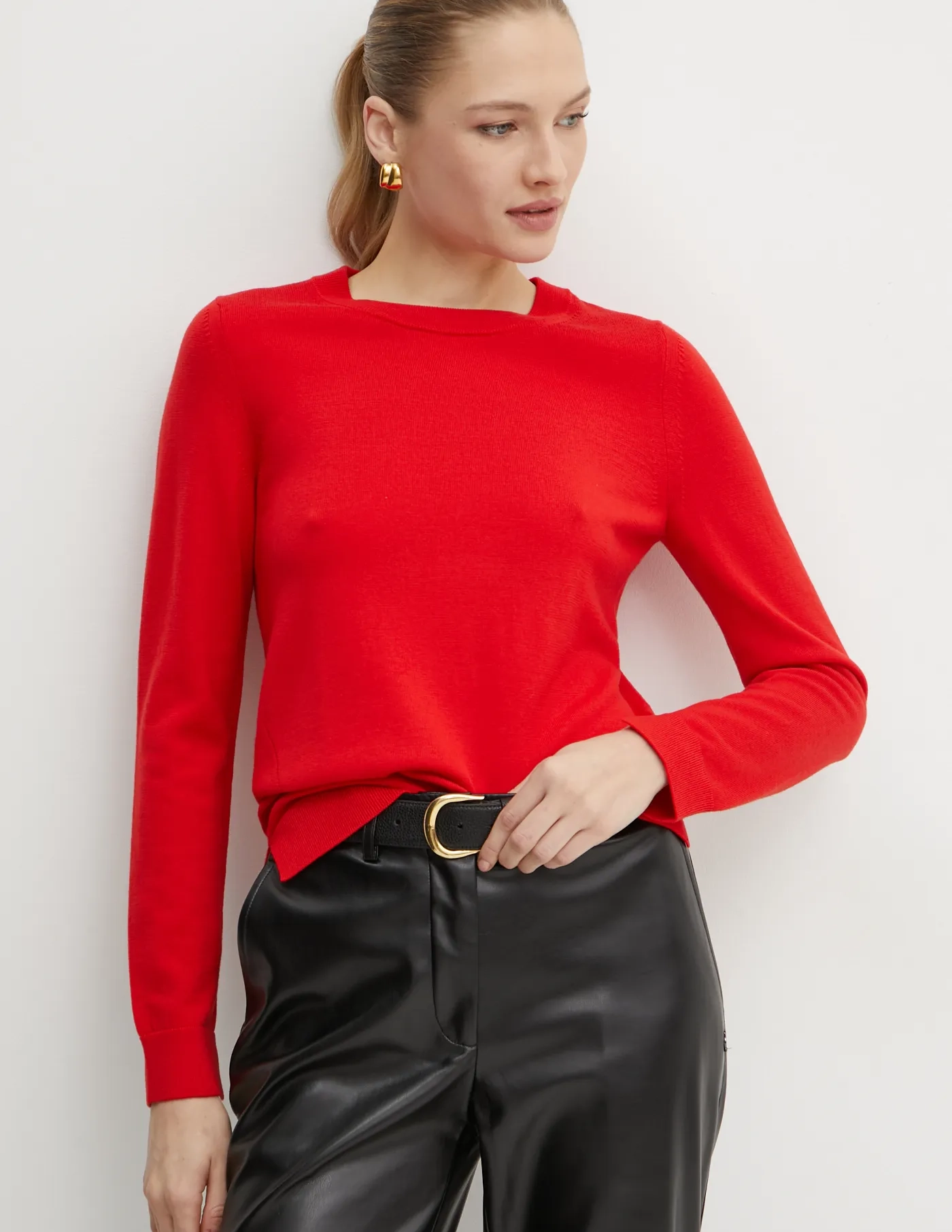 Шерстяной свитер BOSS, красный
Шерстяной свитер BOSS, красный