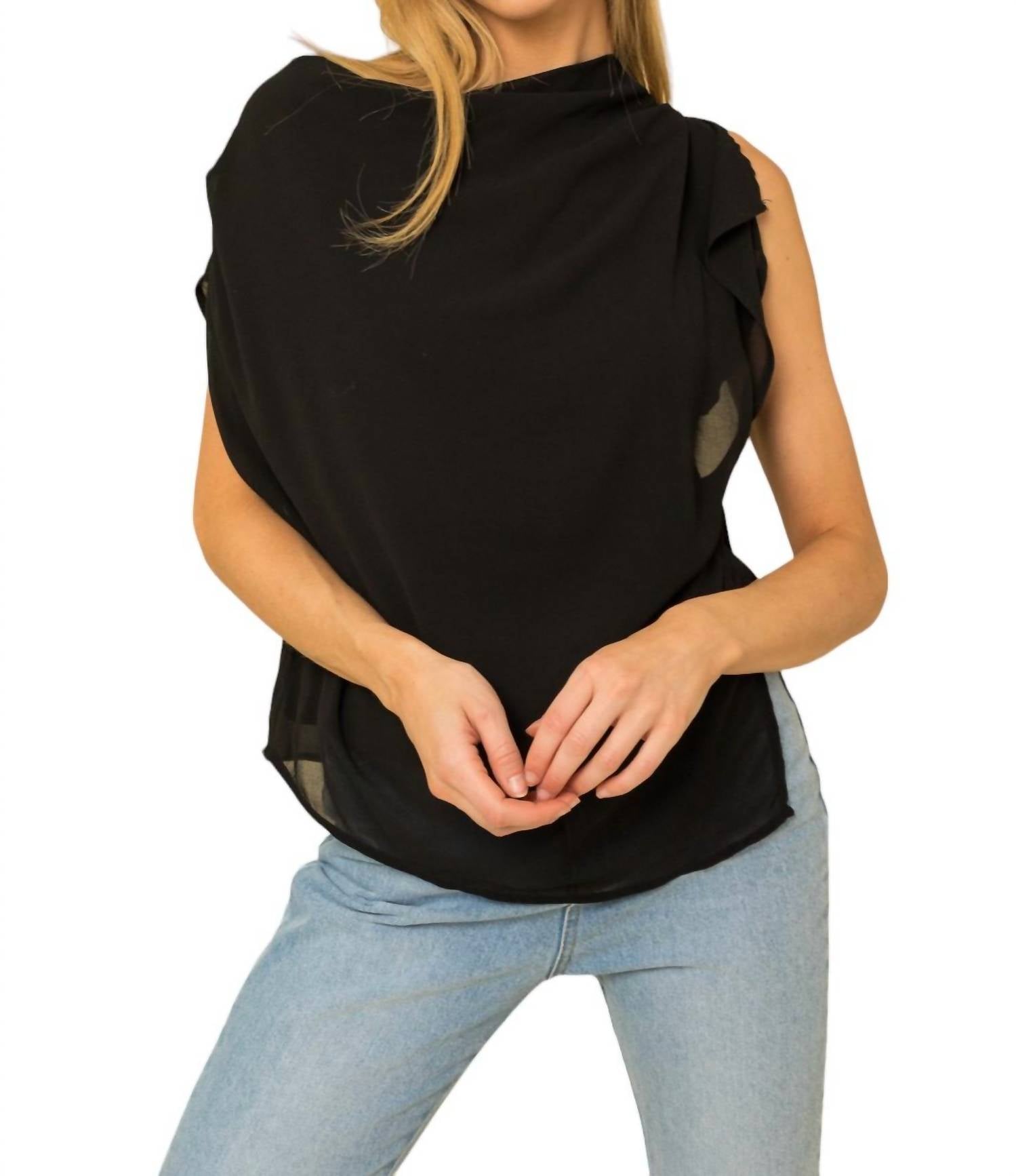 Асимметричная свободная блузка с воротником-хомут черного цвета GILLI
Асимметричная свободная блузка с воротником-хомут черного цвета GILLI