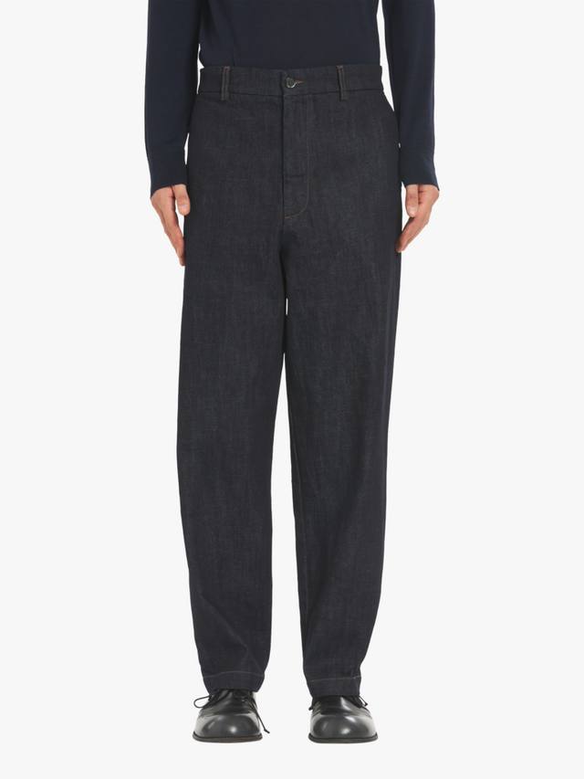 Брюки Canasta Paro из хлопковой смеси Barena, 170 Navy
Брюки Canasta Paro из хлопковой смеси Barena, 170 Navy