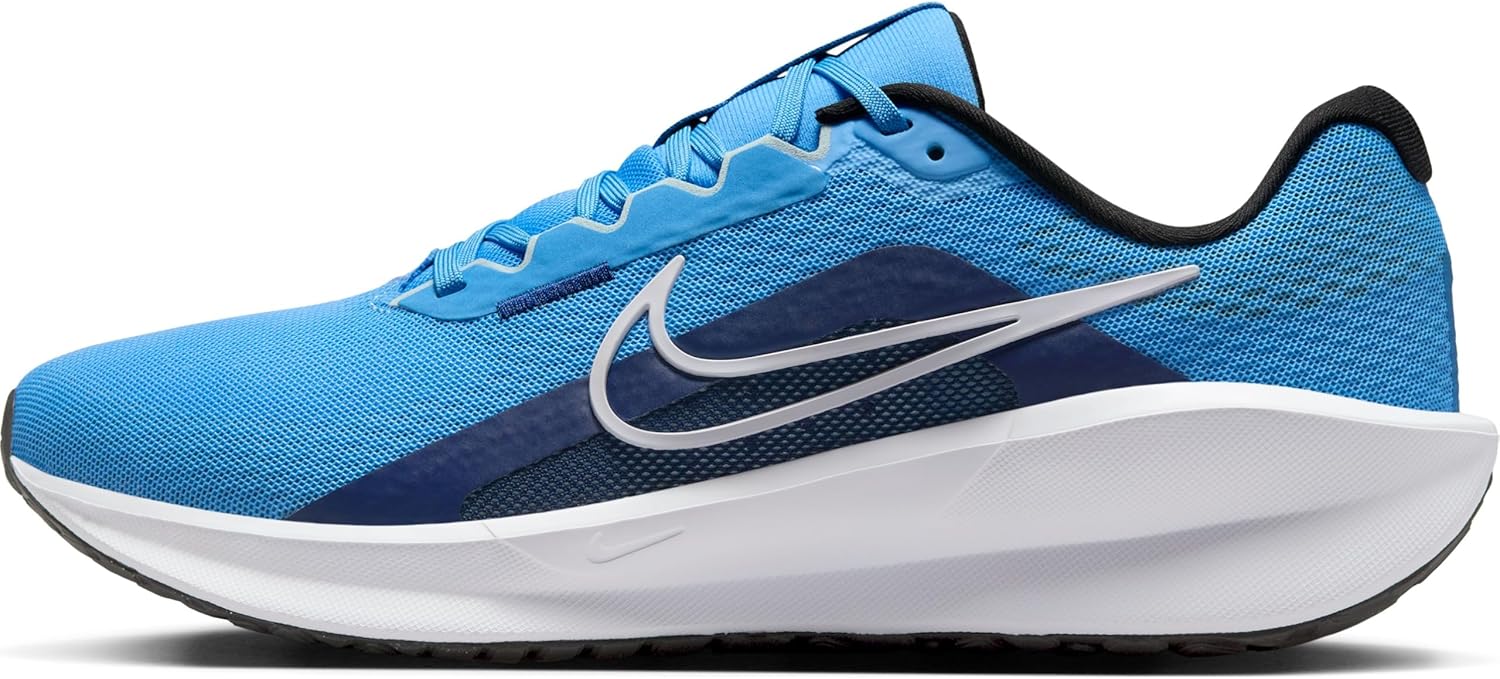 Кроссовки для бега Nike для соревнований, мужские, дорожные, University Blue White Blue Void
Кроссовки для бега Nike для соревнований, мужские, дорожные, University Blue White Blue Void