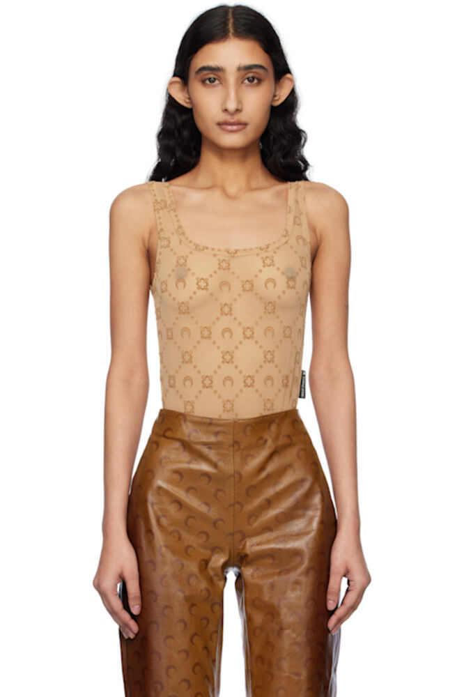 Бежевый боди из переработанной сетчатой ткани Marine Serre
Бежевый боди из переработанной сетчатой ткани Marine Serre