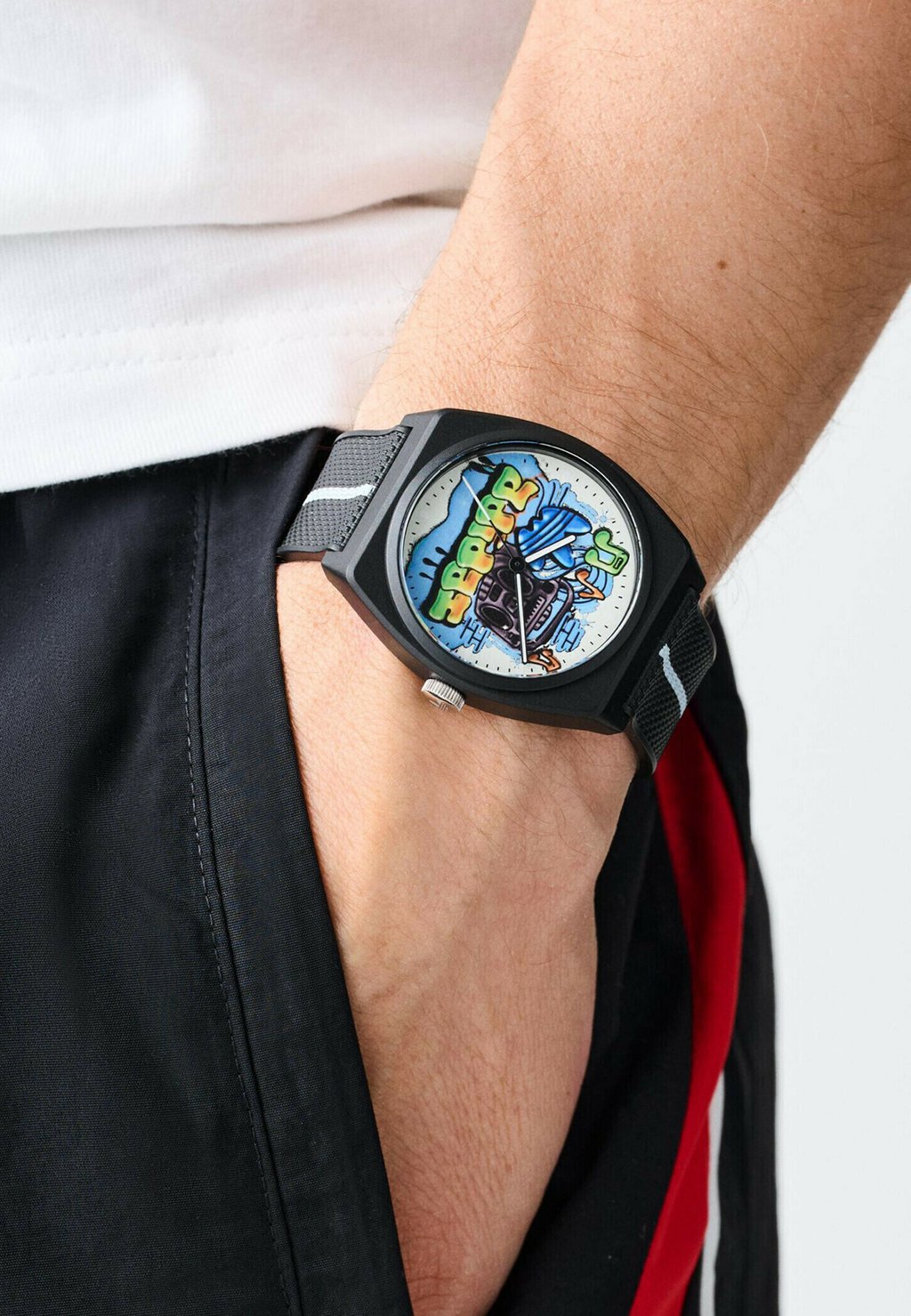 Часы Adidas Originals, черный
Часы Adidas Originals, черный