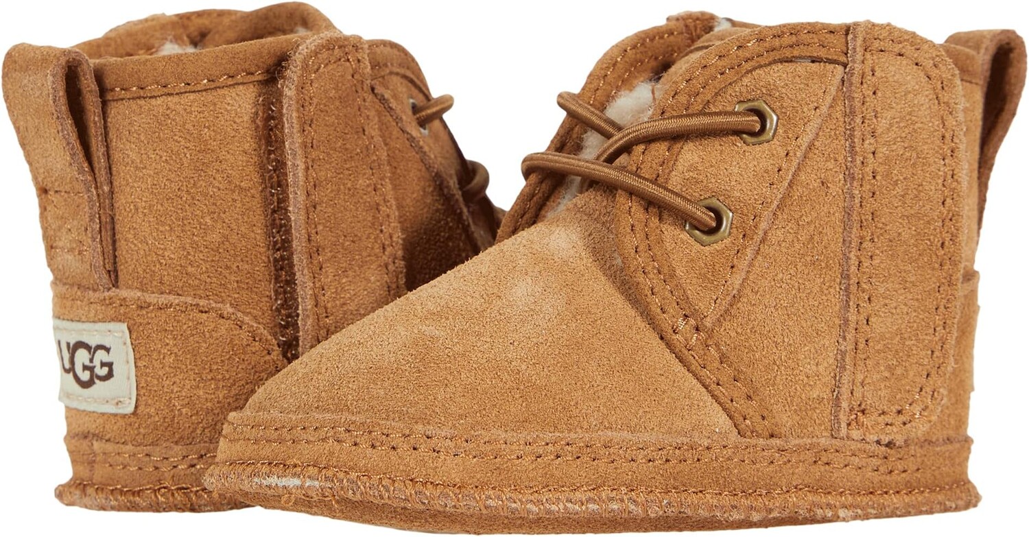 Обувь для малышей Baby Neumel UGG, цвет Chestnut
Обувь для малышей Baby Neumel UGG, цвет Chestnut