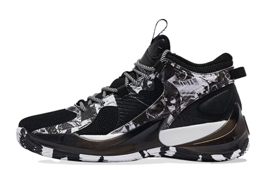 Баскетбольные кроссовки мужские среднего размера черные/белые Qiaodan
Баскетбольные кроссовки мужские среднего размера черные/белые Qiaodan