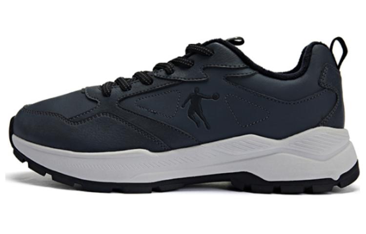 Прочные дышащие низкие кроссовки для бега мужские серые QIAODAN
Прочные дышащие низкие кроссовки для бега мужские серые QIAODAN