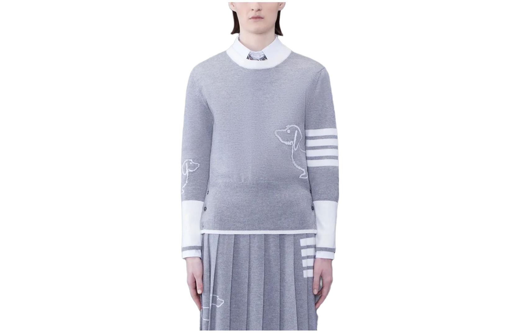 Свитер женский серый THOM BROWNE
Свитер женский серый THOM BROWNE