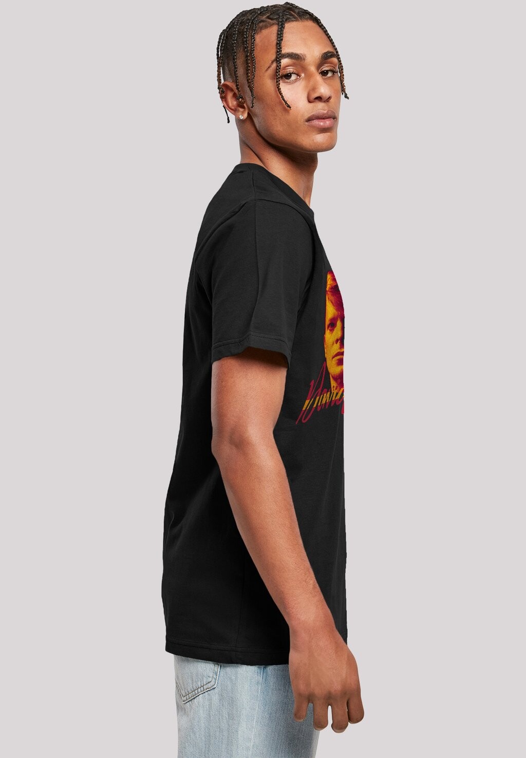 Футболка с принтом DAVID BOWIE PHOTO ANGLE F4NT4STIC, черный
Футболка с принтом DAVID BOWIE PHOTO ANGLE F4NT4STIC, черный