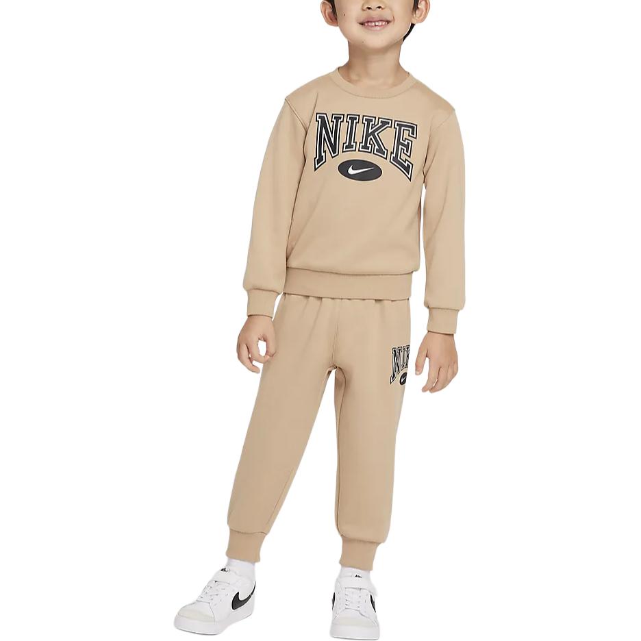 Nike Повседневная спортивная одежда Gameday Essentials Phellodendron для младенцев и малышей
Nike Повседневная спортивная одежда Gameday Essentials Phellodendron для младенцев и малышей