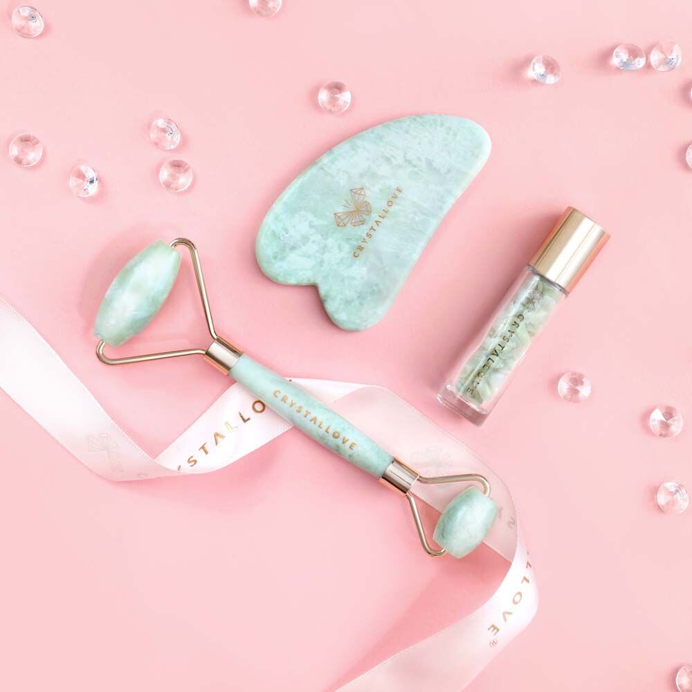 Crystallove Crystal Collection нефритовый набор для массажа лица: валик для лица, 1 шт. + пластина гуаша, 1 шт. + бутылка Roll On, 1 шт.
Crystallove Crystal Collection нефритовый набор для массажа лица: валик для лица, 1 шт. + пластина гуаша, 1 шт. + бутылка Roll On, 1 шт.