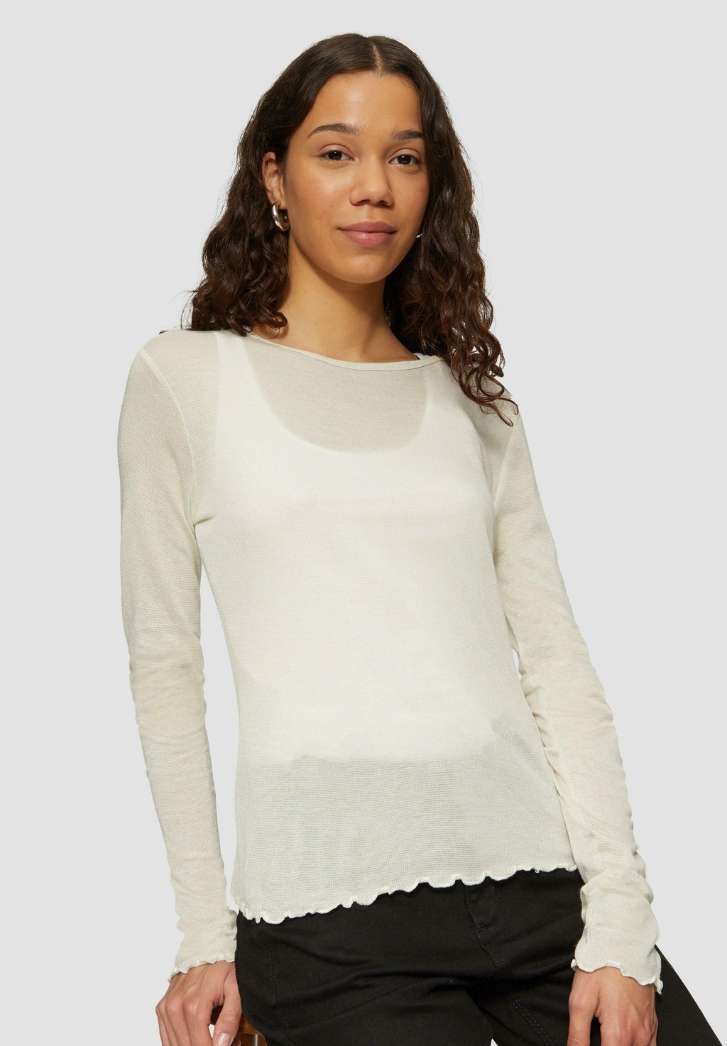 Топ с длинными рукавами QS, бежевый
Топ с длинными рукавами QS, бежевый