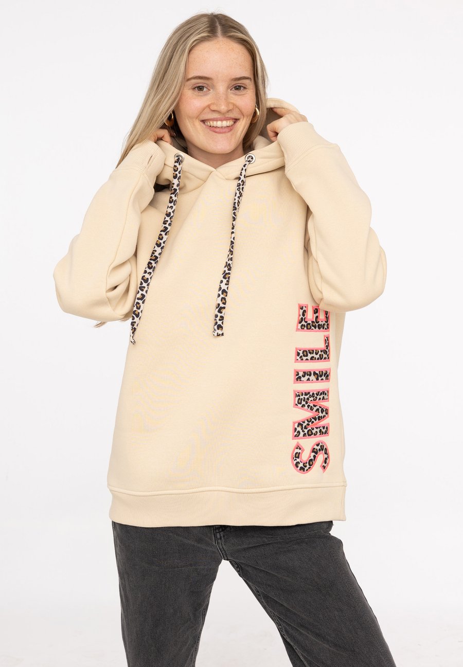 Худи Zwillingsherz SMILE LEO, Beige
Худи Zwillingsherz SMILE LEO, Beige