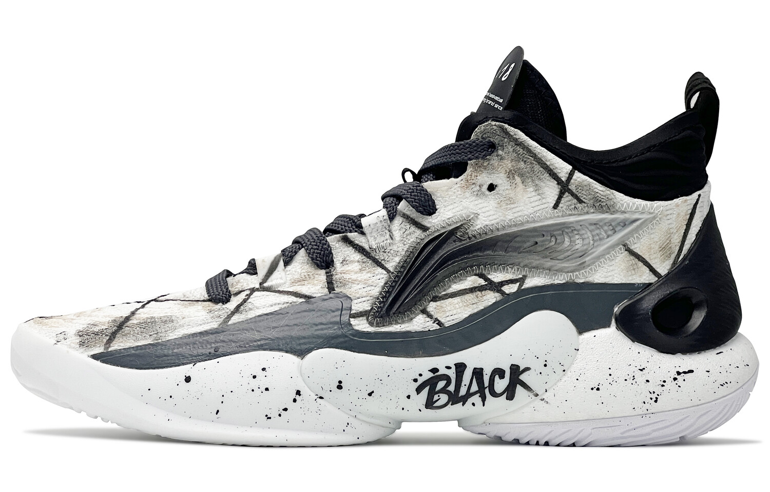 Баскетбольные кроссовки YuShuai 18 мужские, среднего размера, белые/черные Lining
Баскетбольные кроссовки YuShuai 18 мужские, среднего размера, белые/черные Lining