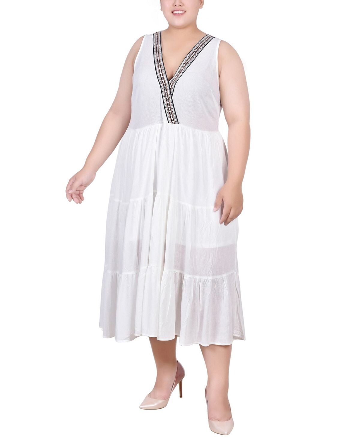 Плюс размер многоуровневое платье без рукавов с отворотами NY Collection, белый
Плюс размер многоуровневое платье без рукавов с отворотами NY Collection, белый