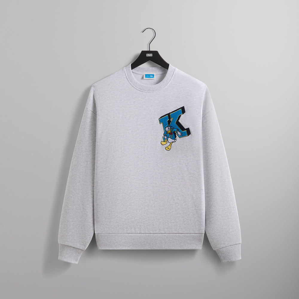 Толстовка Disney | Kith for Donald Duck Varsity Vintage Nelson Crewneck, светло-зеленый
Толстовка Disney | Kith for Donald Duck Varsity Vintage Nelson Crewneck, светло-зеленый