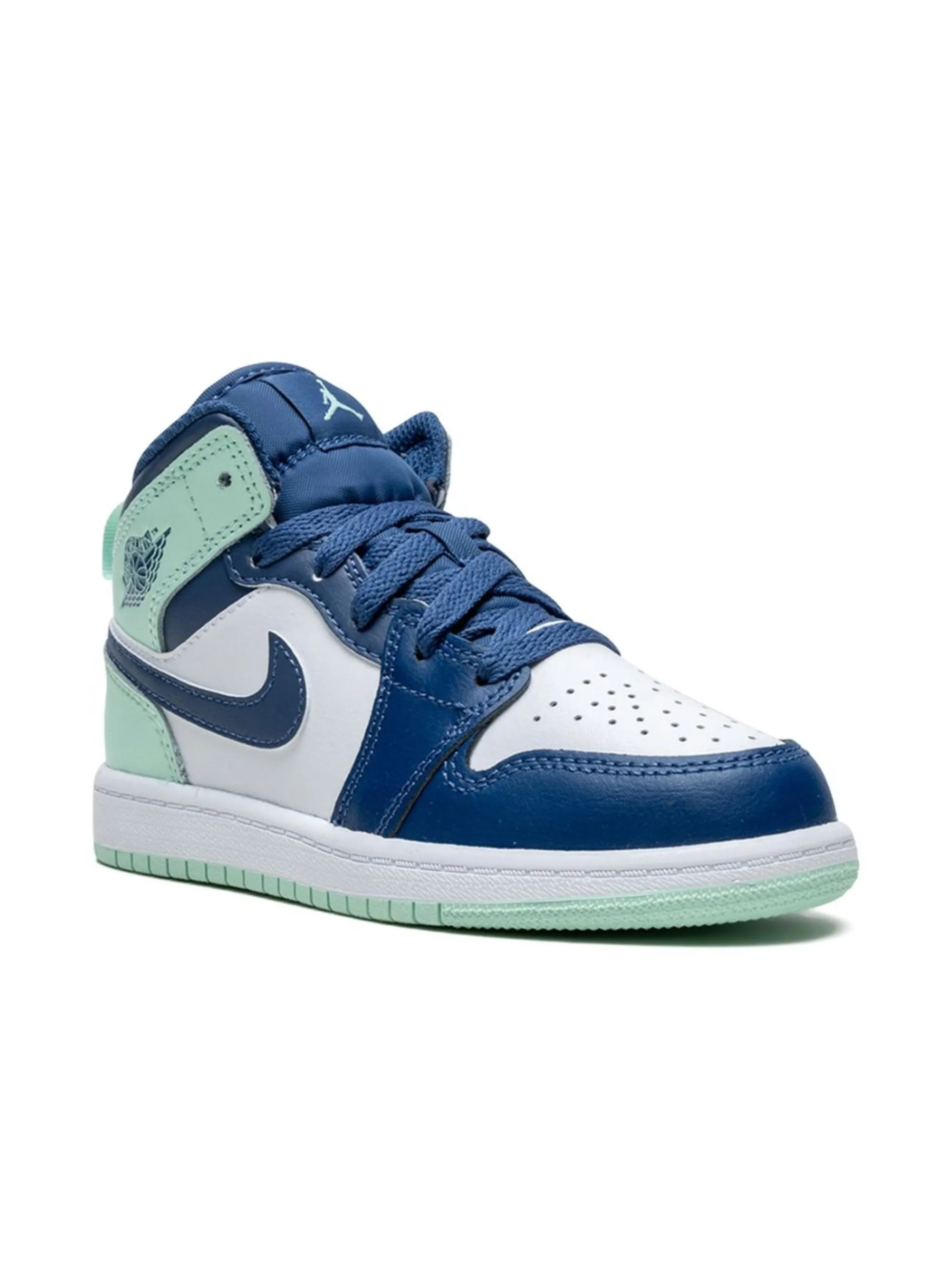 Кроссовки Jordan 1 Mid Jordan Kids, белый
Кроссовки Jordan 1 Mid Jordan Kids, белый