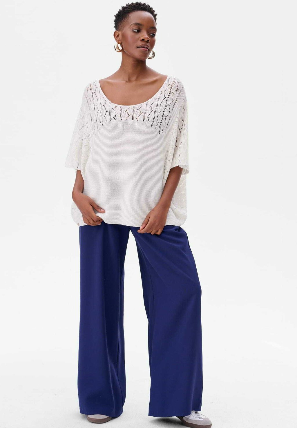 Джемпер NAJA blue shadow, белый
Джемпер NAJA blue shadow, белый