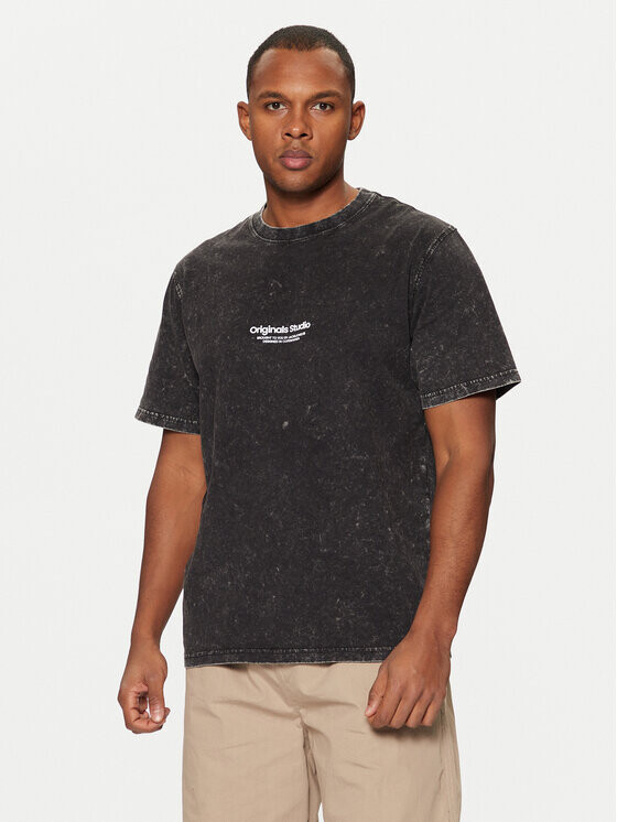 Футболка свободного кроя Jack&Jones, черный 
Футболка свободного кроя Jack&Jones, черный