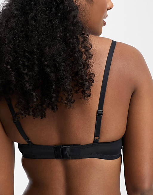 Черный бюстгальтер-футболка Dorina Michelle
Черный бюстгальтер-футболка Dorina Michelle