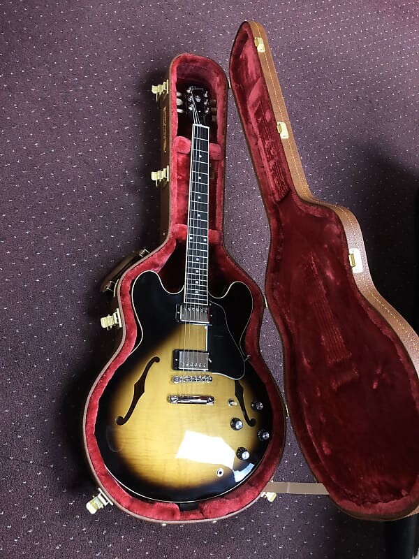 Электрогитара Gibson ES-335 Dot 2020 - Present - Vintage Burst
Электрогитара Gibson ES-335 Dot 2020 - Present - Vintage Burst