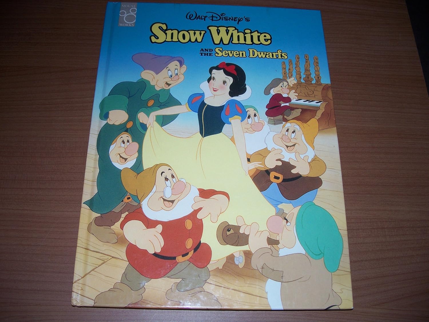 Walt Disney's Snow White and the Seven Dwarfs (Golden Press)
Walt Disney's Snow White and the Seven Dwarfs (Golden Press)