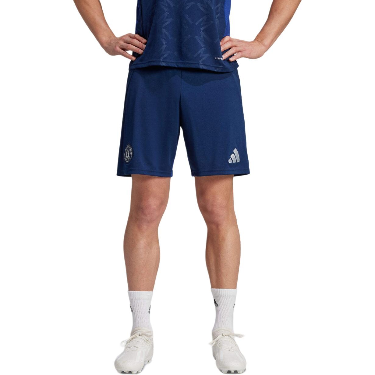 Футбольные шорты мужские MANCHESTER UNITED THEATRE OF DREAMS синие Adidas, синий
Футбольные шорты мужские MANCHESTER UNITED THEATRE OF DREAMS синие Adidas, синий