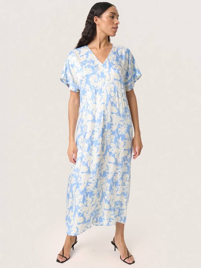 Платье миди Becca Floral Flare Soaked In Luxury, Blue/White
Платье миди Becca Floral Flare Soaked In Luxury, Blue/White