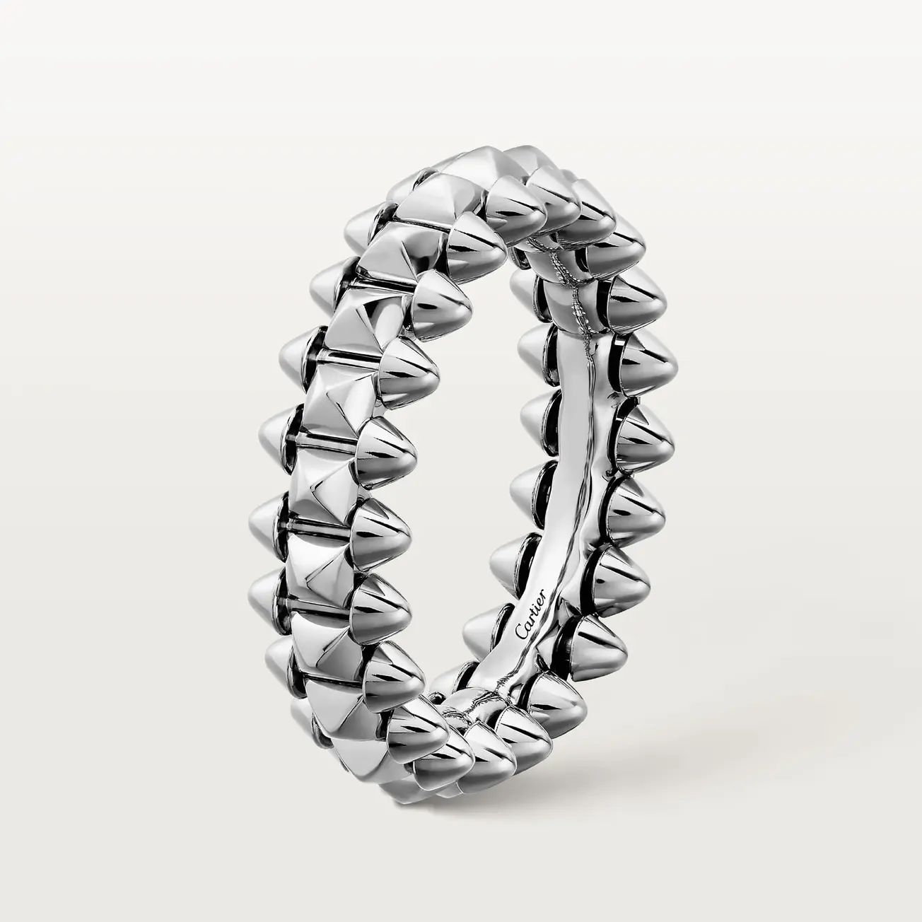 Кольцо Cartier Clash de Cartier Small, родированное белое золото
Кольцо Cartier Clash de Cartier Small, родированное белое золото