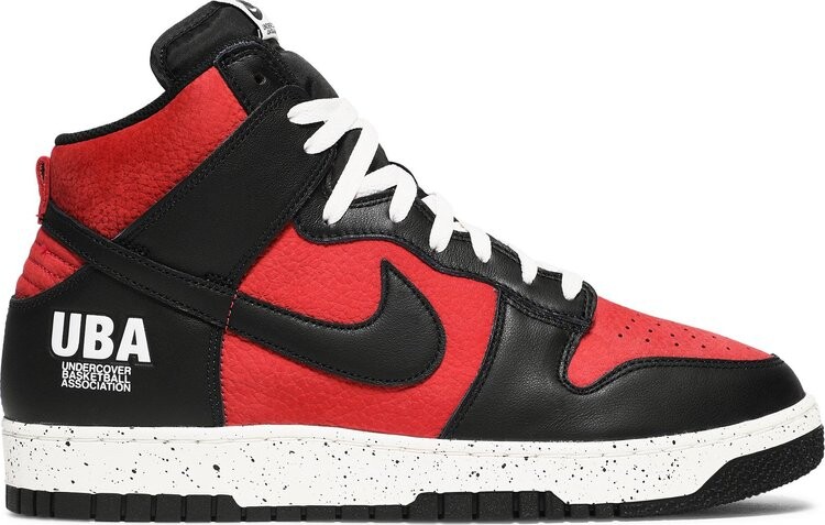 Кроссовки Nike Undercover x Dunk High 1985 'UBA', красный
Кроссовки Nike Undercover x Dunk High 1985 'UBA', красный