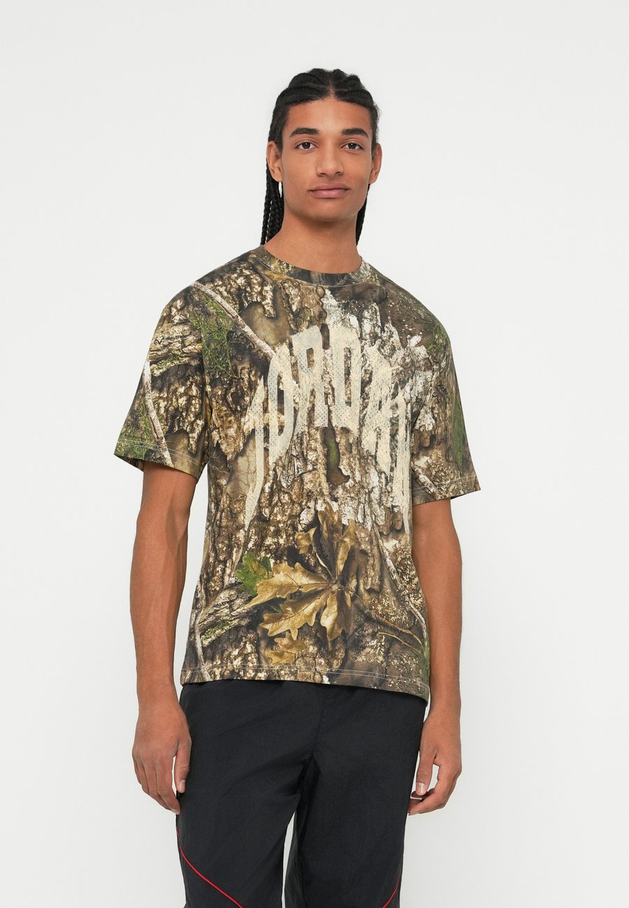 Футболка Jordan CREW, Sail/Off-White, Белый, Футболка Jordan CREW, Sail/Off-White
Футболка Jordan CREW, Sail/Off-White, Белый, Футболка Jordan CREW, Sail/Off-White