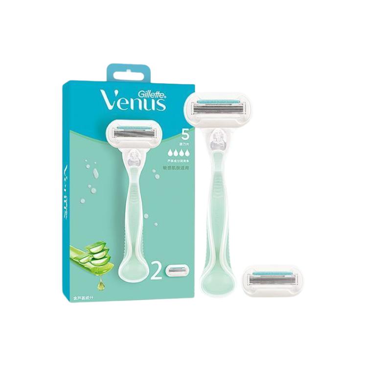 Набор из пяти лезвий для глубокого очищения с алоэ вера для удаления волос Gillette
Набор из пяти лезвий для глубокого очищения с алоэ вера для удаления волос Gillette