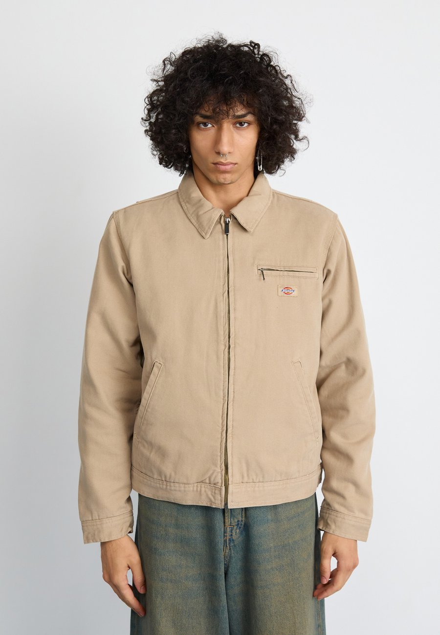 Куртка Dickies PAINTER JACKET, Desert Sand/Sand
Куртка Dickies PAINTER JACKET, Desert Sand/Sand