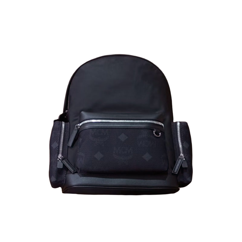 MCM Женский рюкзак среднего размера из переработанного нейлона черный
MCM Женский рюкзак среднего размера из переработанного нейлона черный