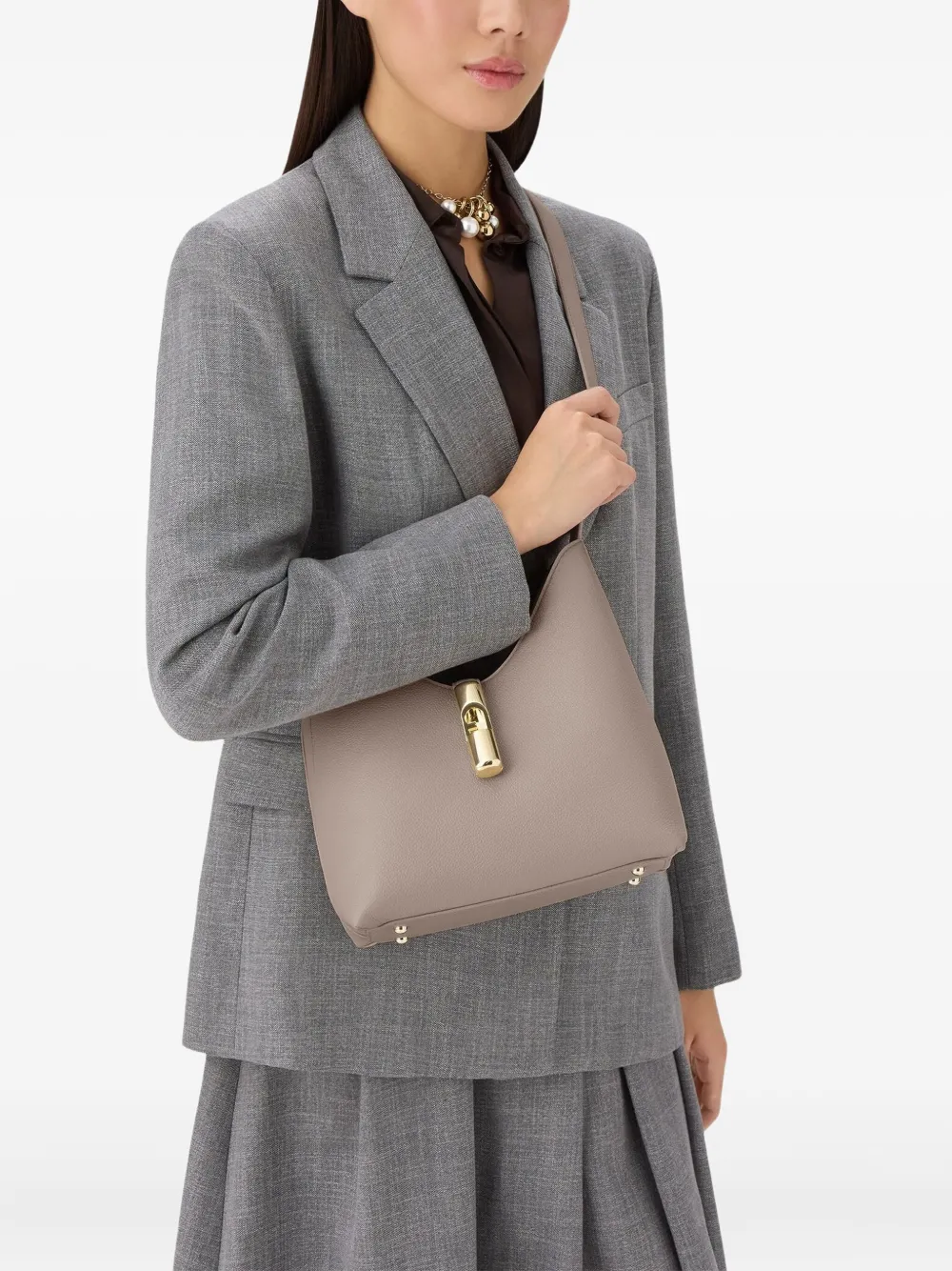 Маленькая сумка на плечо Goccia Furla, бежевый
Маленькая сумка на плечо Goccia Furla, бежевый