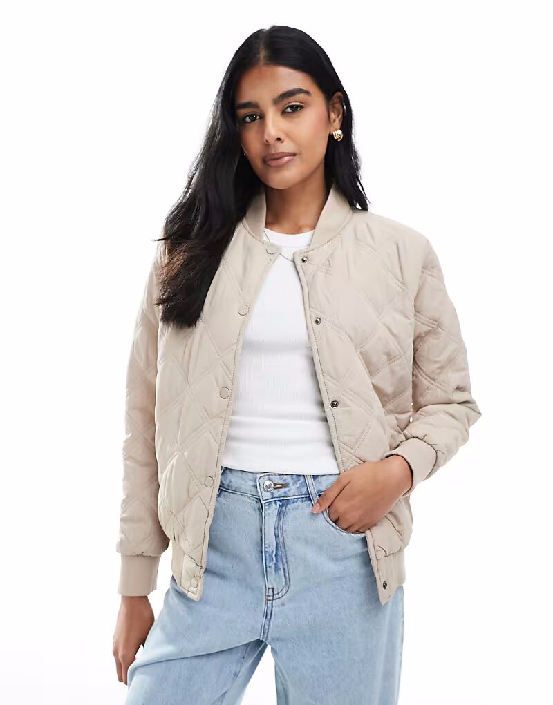 Стеганая куртка-бомбер Brave Soul в каменном цвете, Серый, Стеганая куртка-бомбер Brave Soul в каменном цвете
Стеганая куртка-бомбер Brave Soul в каменном цвете, Серый, Стеганая куртка-бомбер Brave Soul в каменном цвете