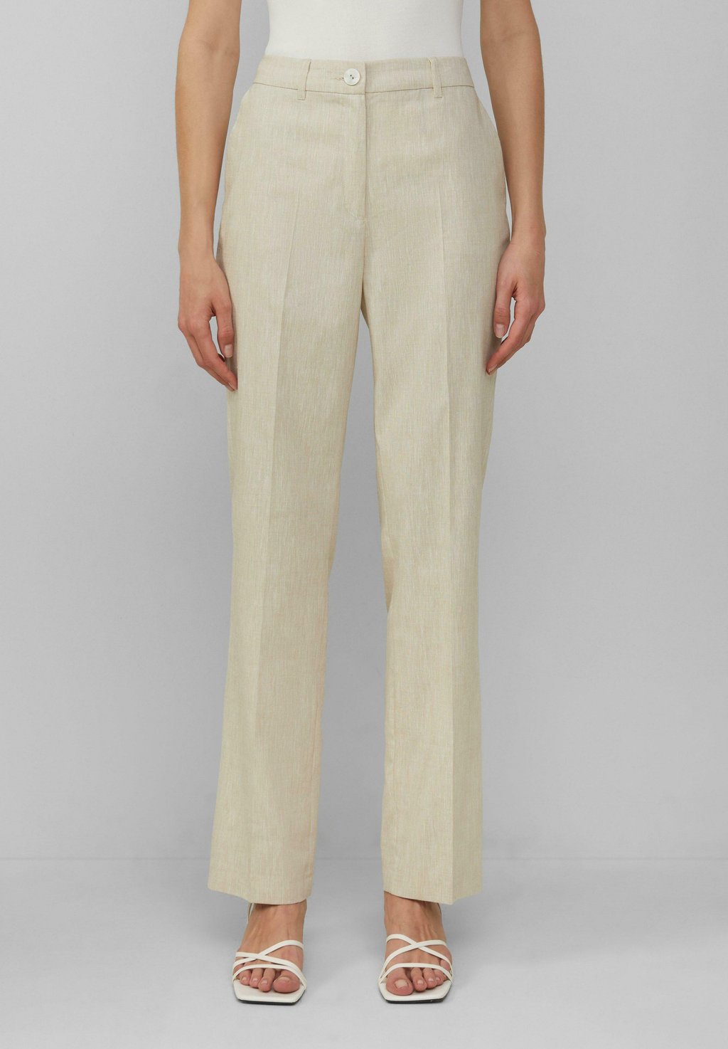 Брюки MELIERTE STRAIGHT LEG s.Oliver BLACK LABEL, цвет Helles Beige
Брюки MELIERTE STRAIGHT LEG s.Oliver BLACK LABEL, цвет Helles Beige