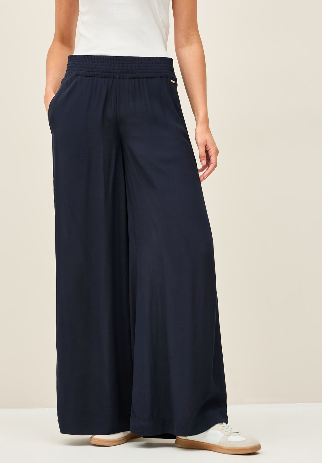 Брюки WIDE LEG Cecil, темно-синий
Брюки WIDE LEG Cecil, темно-синий