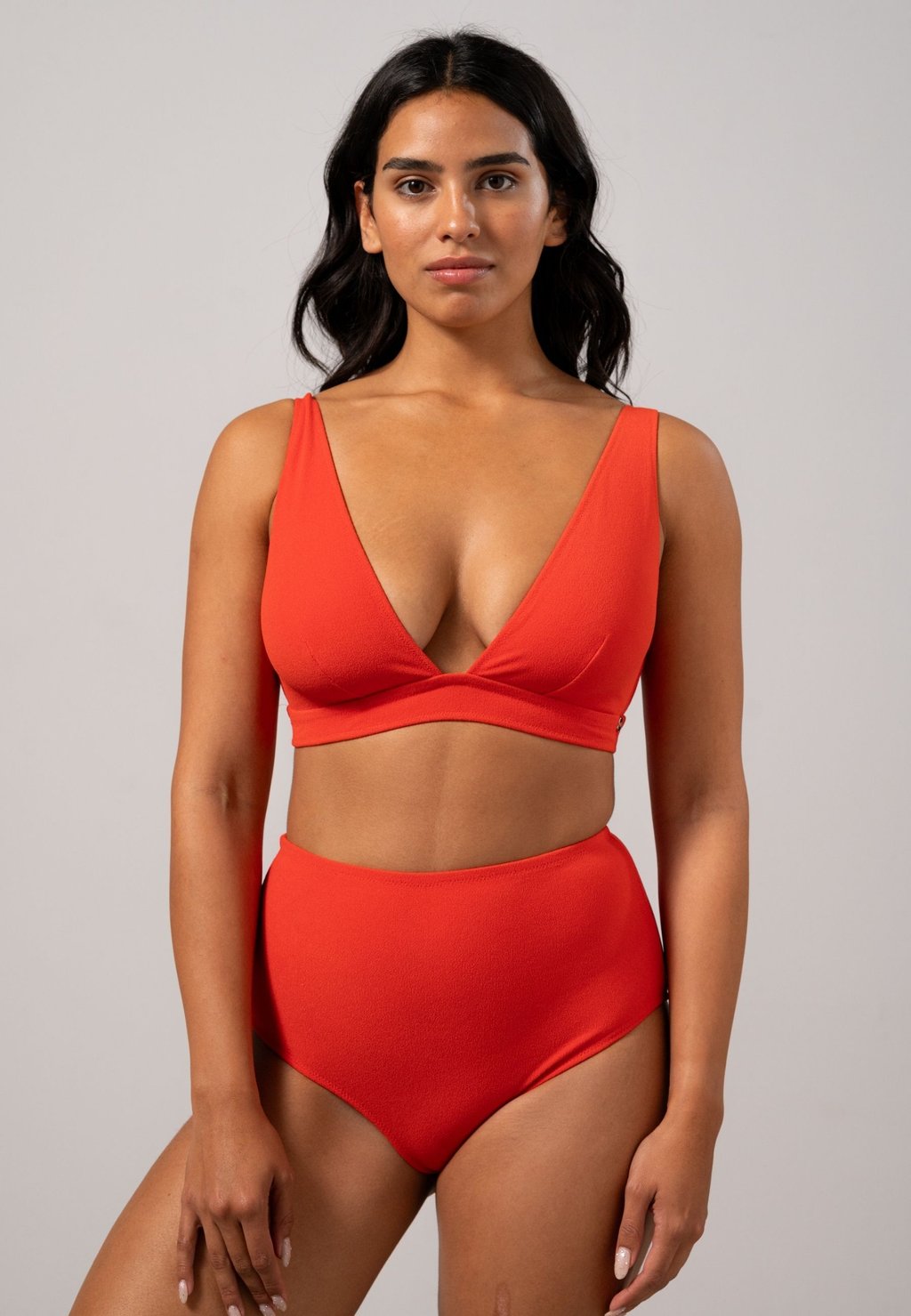 Верх бикини Understatement, красный
Верх бикини Understatement, красный