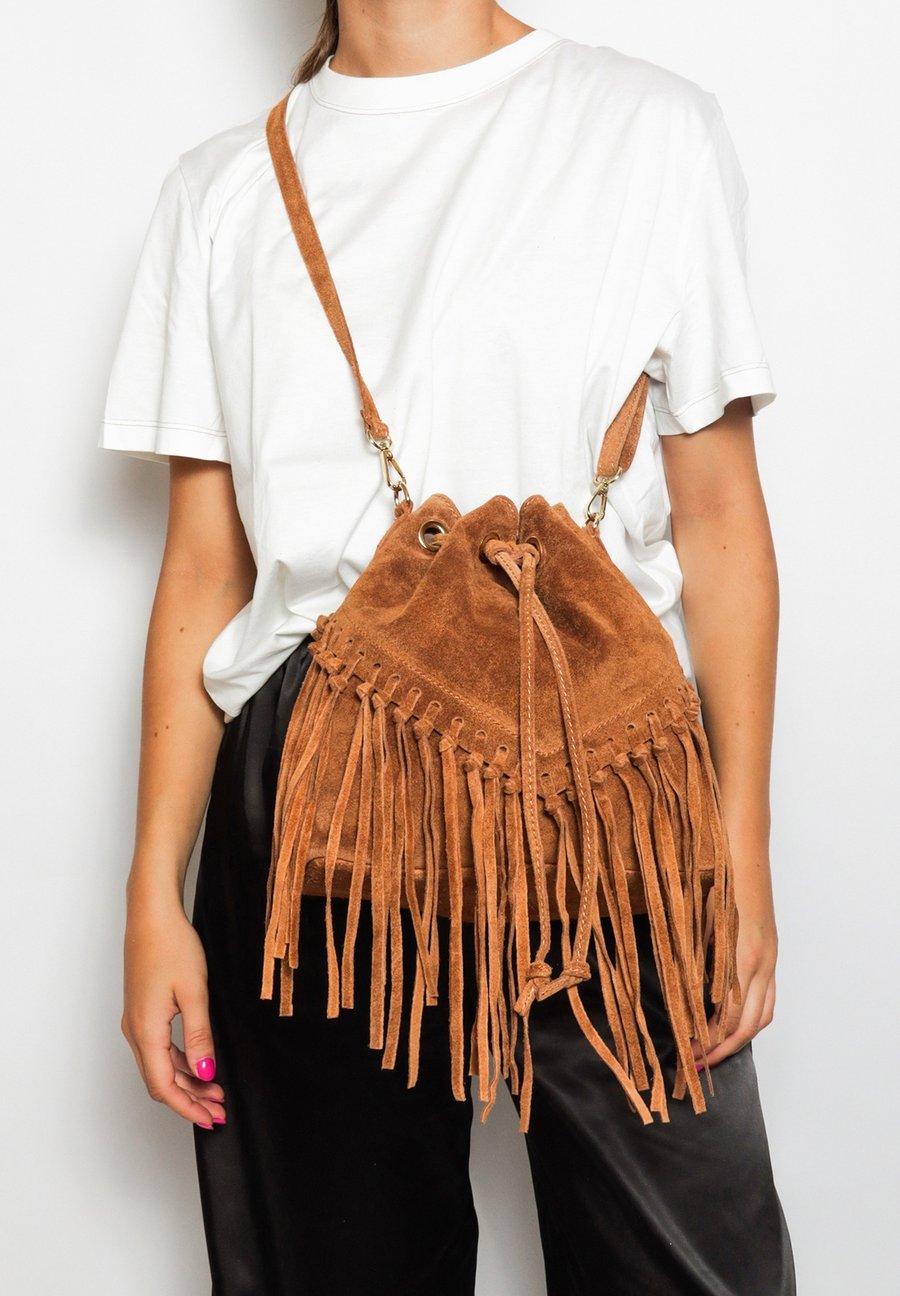 Сумка кросс-боди Chiara Ferretti Cross body bag, Dark Cognac/Cognac
Сумка кросс-боди Chiara Ferretti Cross body bag, Dark Cognac/Cognac