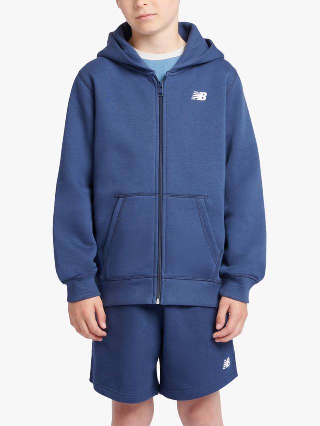 Детская худи с молнией и маленьким логотипом New Balance, Navy
Детская худи с молнией и маленьким логотипом New Balance, Navy