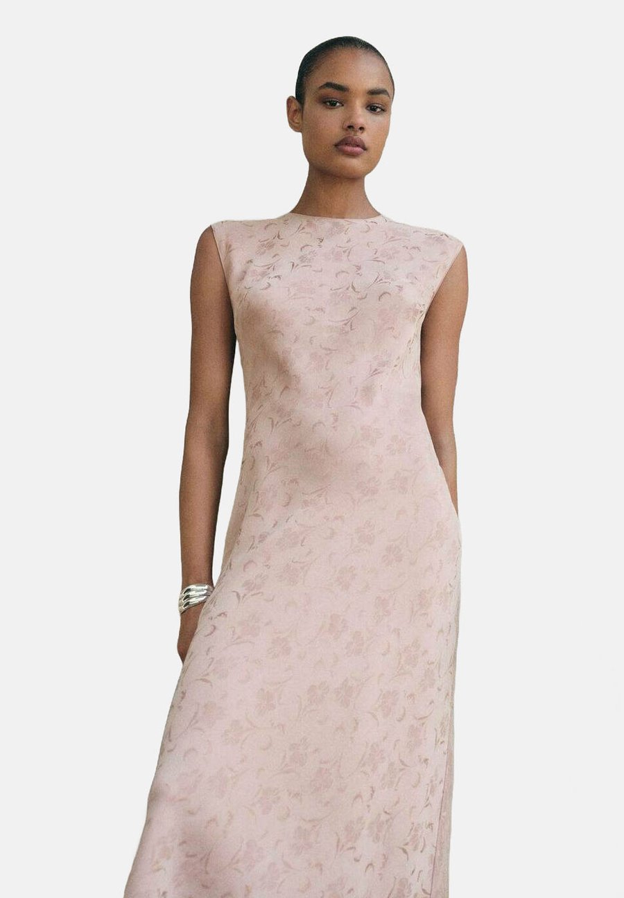 Платье Mango FLORAL, Light Pink
Платье Mango FLORAL, Light Pink