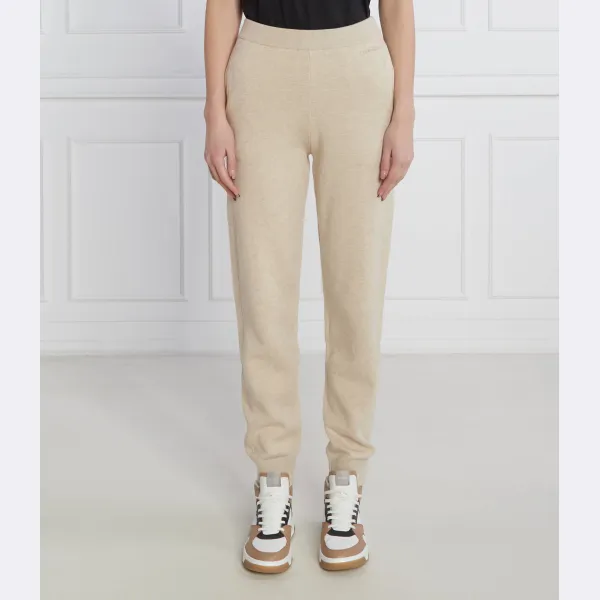Трикотажные брюки прямого кроя с добавлением кашемира Calvin Klein, бежевый
Трикотажные брюки прямого кроя с добавлением кашемира Calvin Klein, бежевый