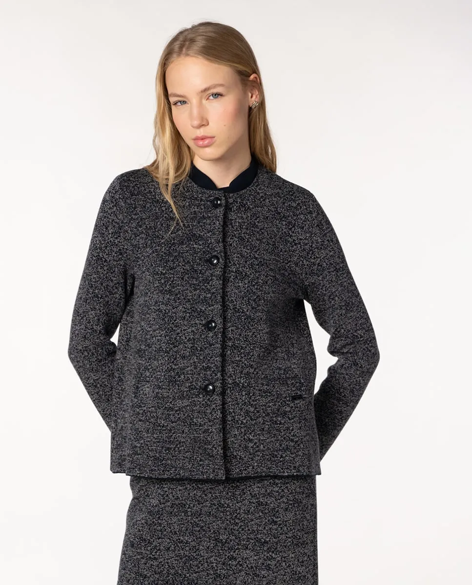 Женская жаккардовая вязаная куртка с металлическими пуговицами, имитирующая однотонную текстуру Naulover, темно-синий
Женская жаккардовая вязаная куртка с металлическими пуговицами, имитирующая однотонную текстуру Naulover, темно-синий