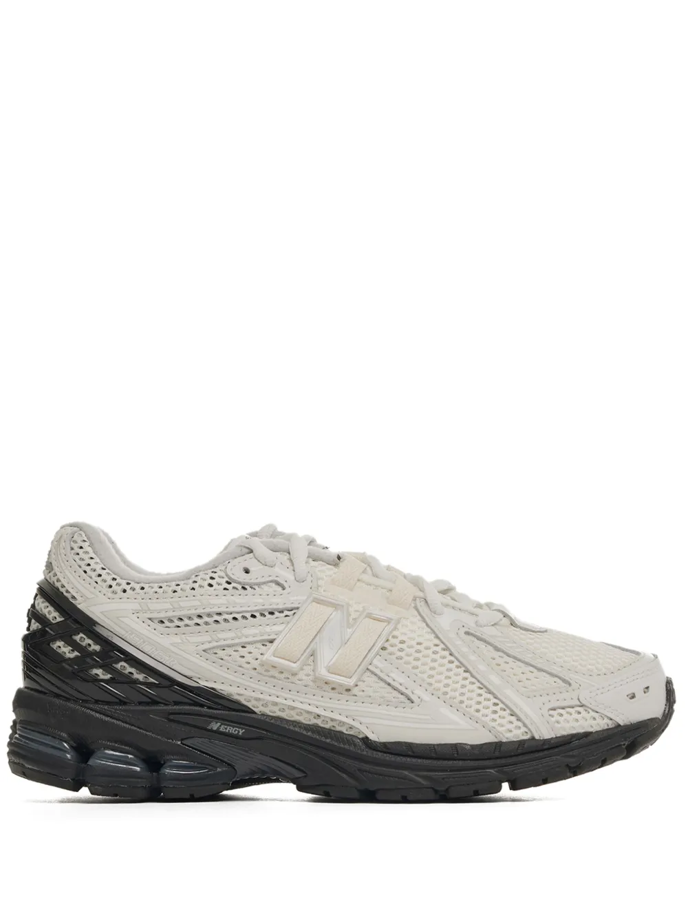 Кроссовки 1960 из коллаборации с New Balance, серый
Кроссовки 1960 из коллаборации с New Balance, серый