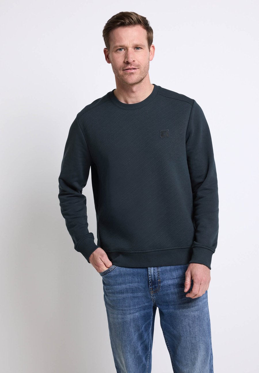Толстовка Street One MEN CREWNECK, Blau/Dark Blue
Толстовка Street One MEN CREWNECK, Blau/Dark Blue