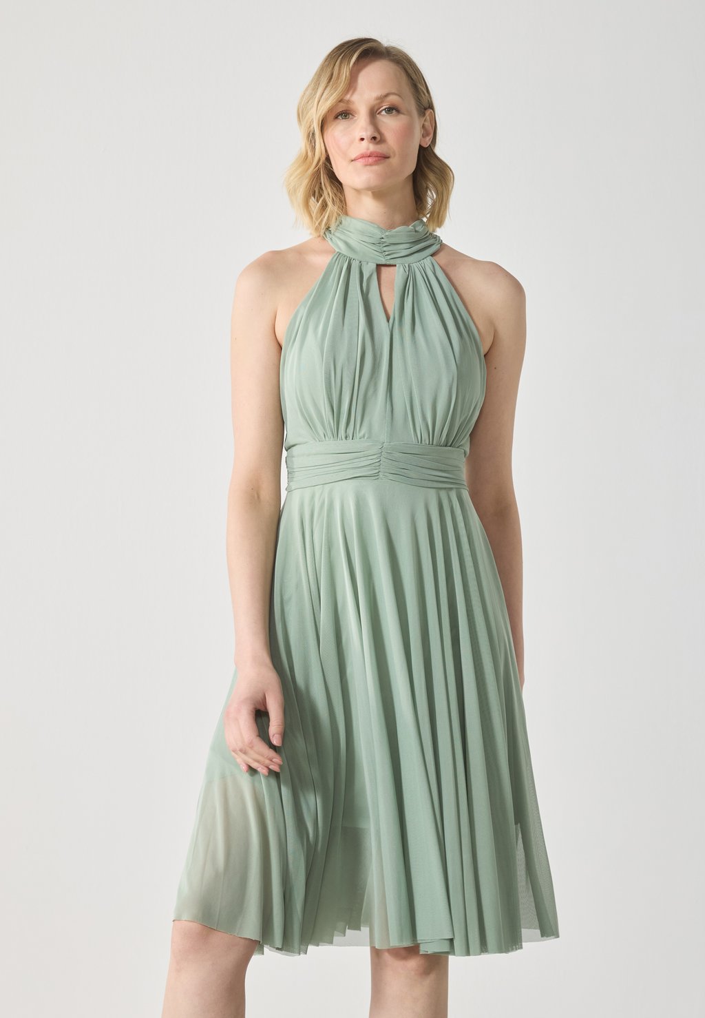 Коктейльное/вечернее платье Anna Field, зеленый 
Коктейльное/вечернее платье Anna Field, зеленый