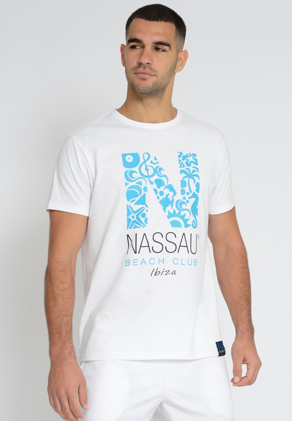 Футболка с принтом Nassau, белый 
Футболка с принтом Nassau, белый