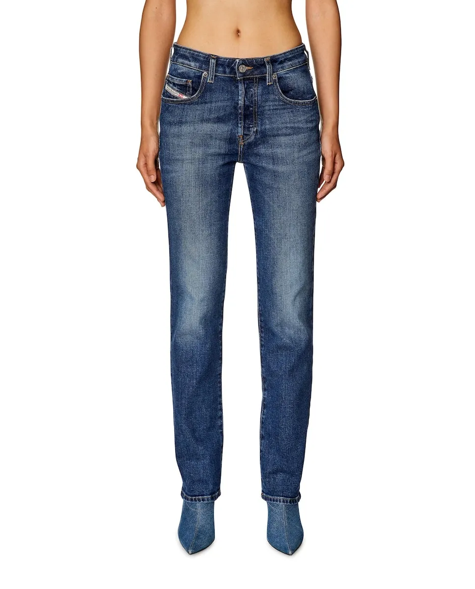 Женские прямые джинсы D-MINE 1989 года Diesel, тёмно-синий
Женские прямые джинсы D-MINE 1989 года Diesel, тёмно-синий